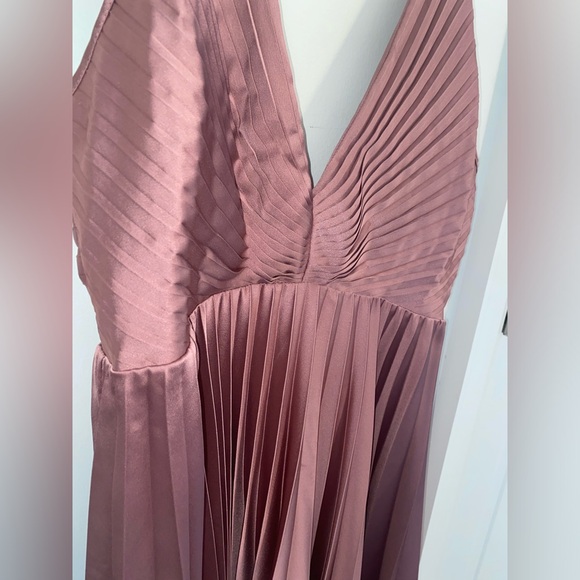 Abercrombie Giselle Pleated Mini Dress - Picture 4 of 12